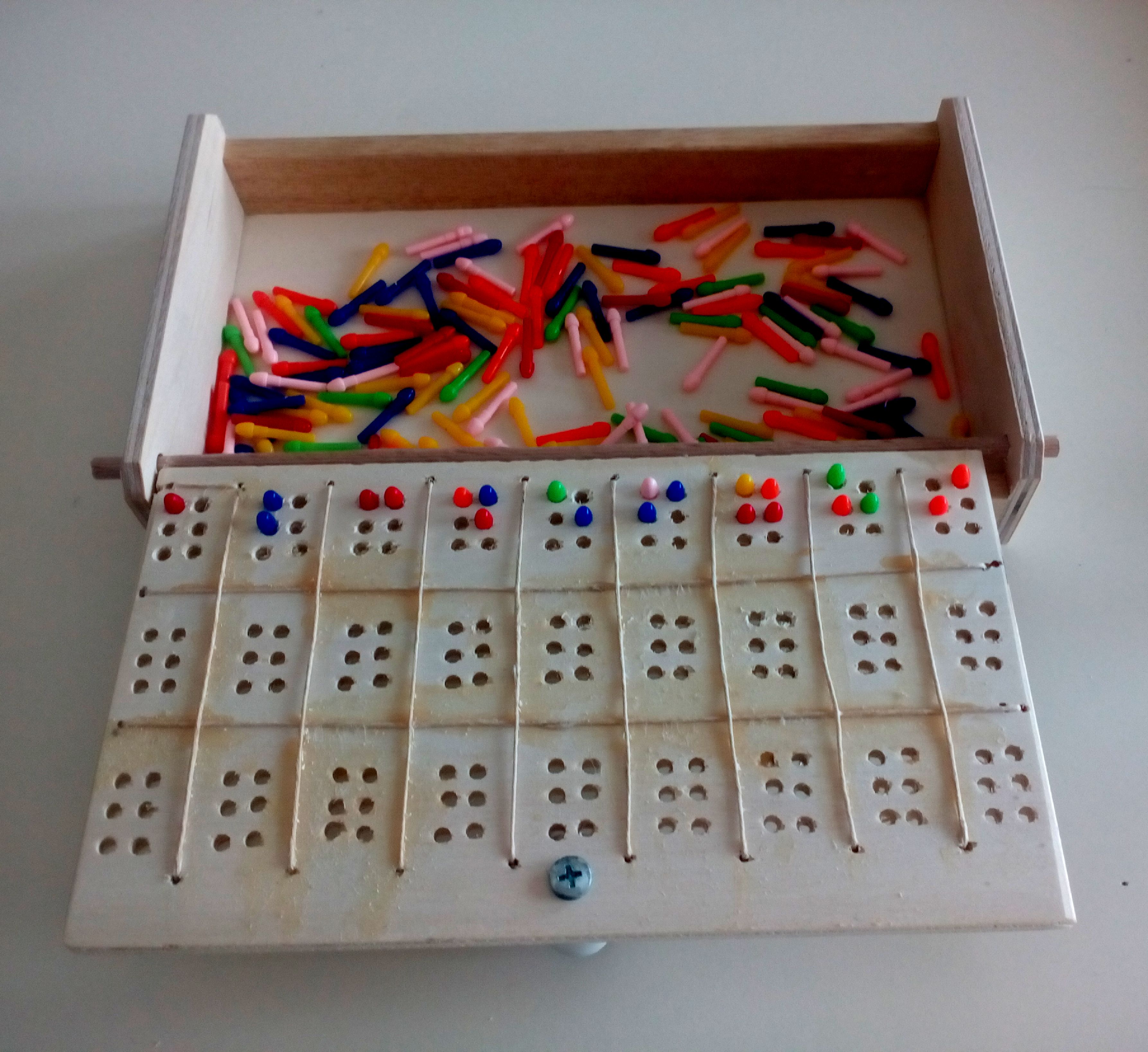 Braille con i chiodini – Gruppo San Francesco d'Assisi ONLUS